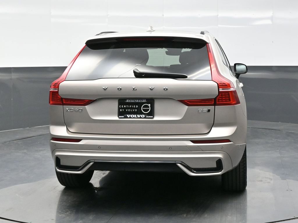 Used 2025 Volvo XC60 B5 Plus image 6