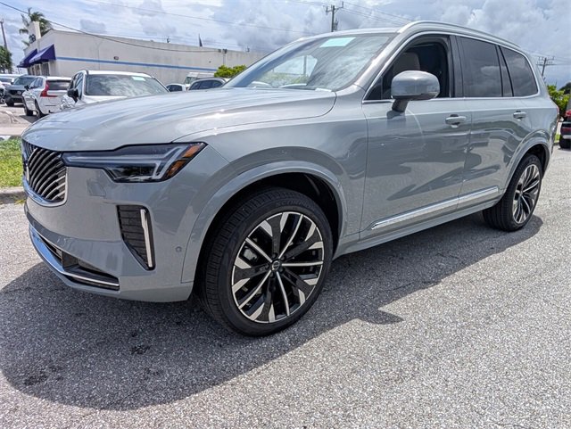 New 2026 Volvo XC90 B6 Plus w/ Protection Package Premier image 4