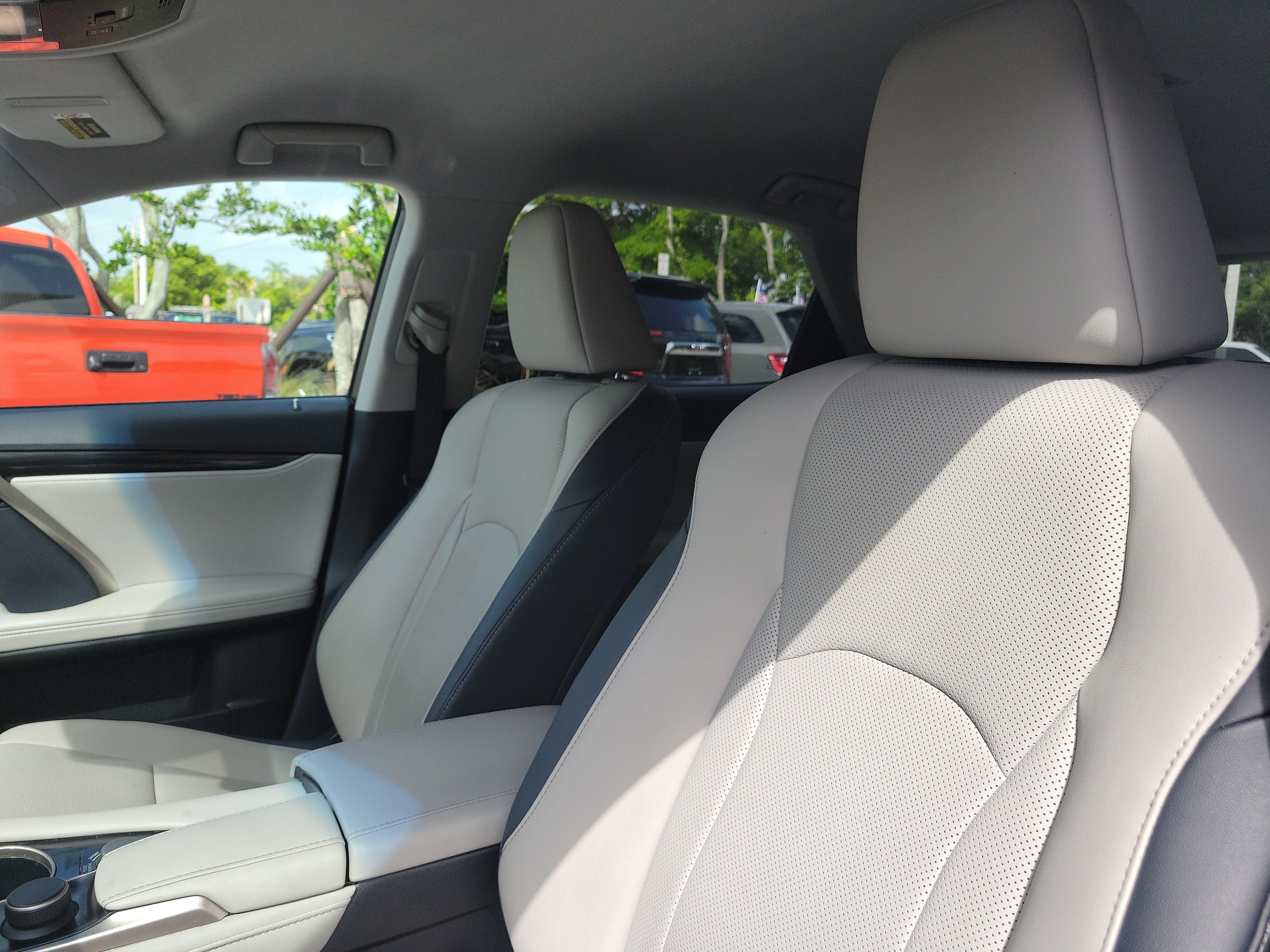 Used 2019 Lexus RX 350 FWD w/ Accessory Package image 22