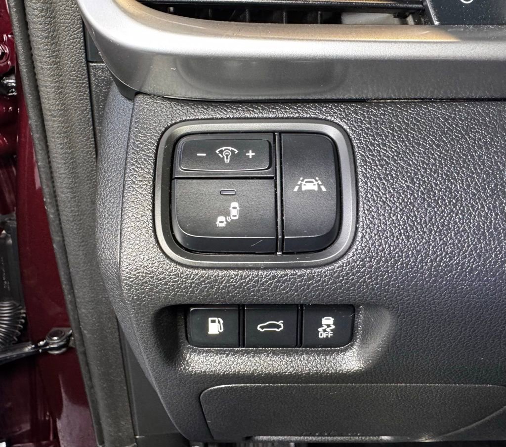 Used 2020 Kia Optima LX image 22