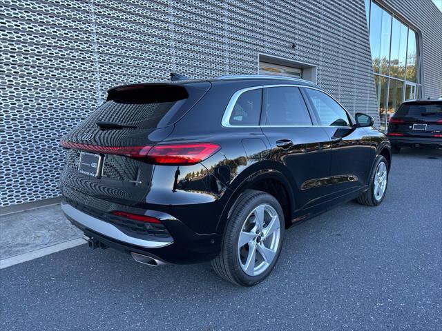 Certified 2025 Audi Q5 Premium w/ Premium Plus AWD/4WD image 3