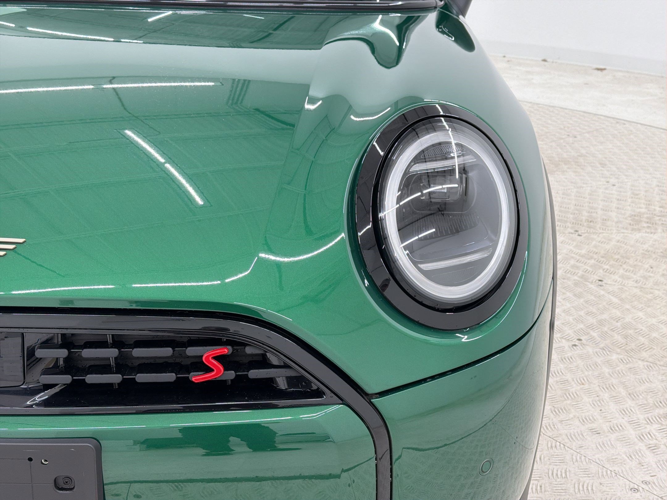 Certified 2025 MINI Cooper S FWD image 11