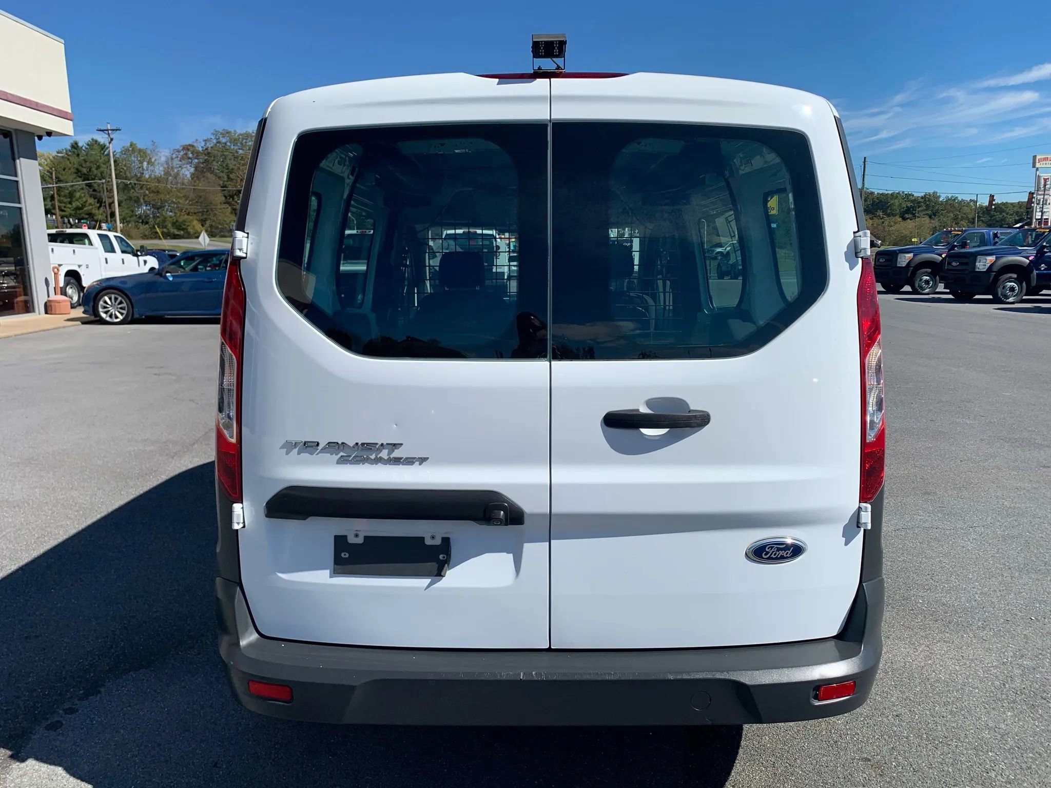 Used 2016 Ford Transit Connect XL image 6