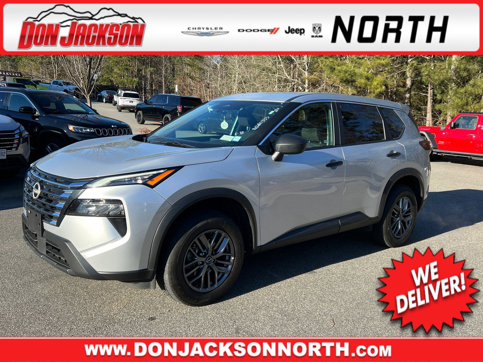 Used 2024 Nissan Rogue S image 1