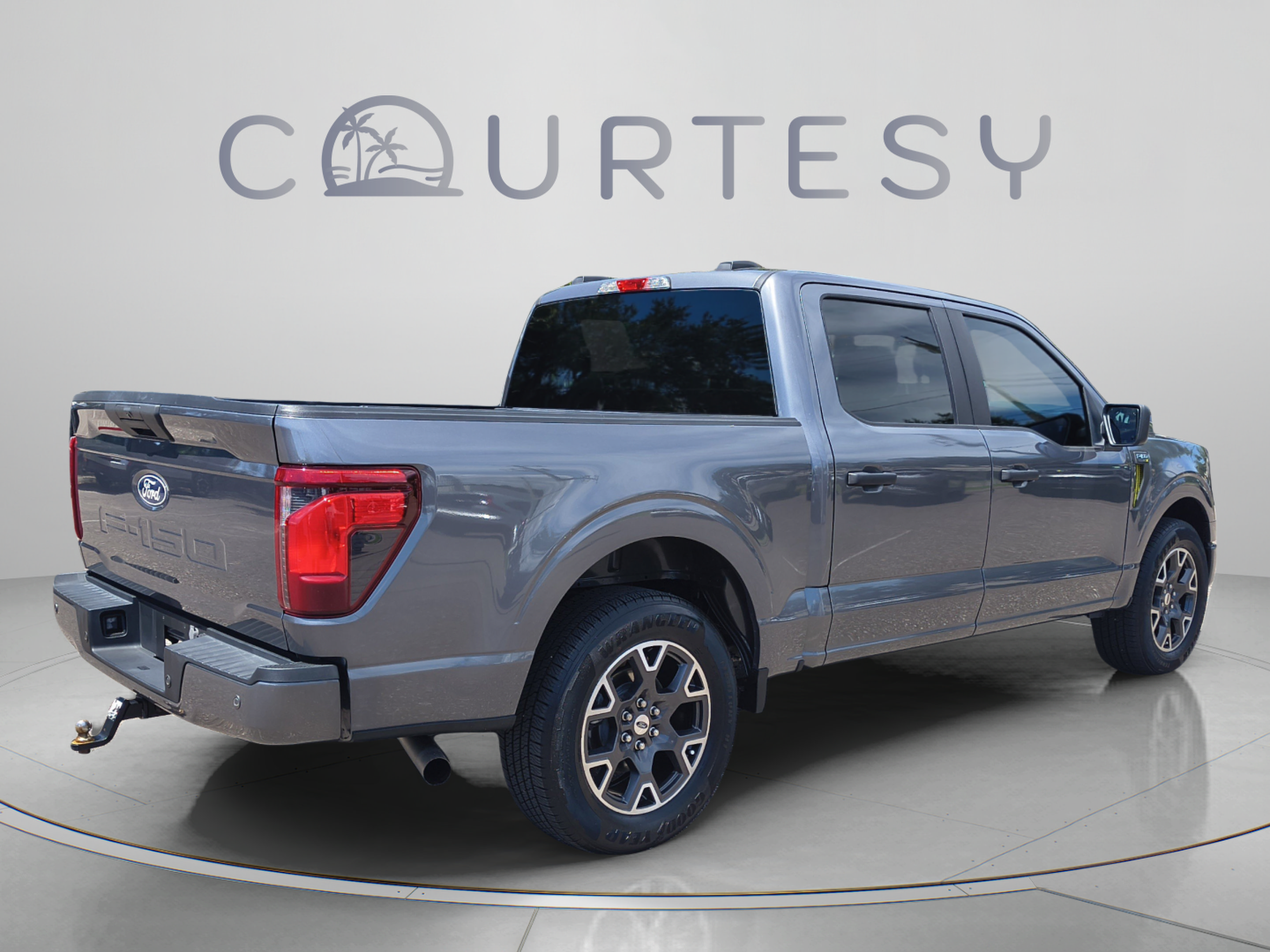 Used 2024 Ford F150 STX RWD image 5
