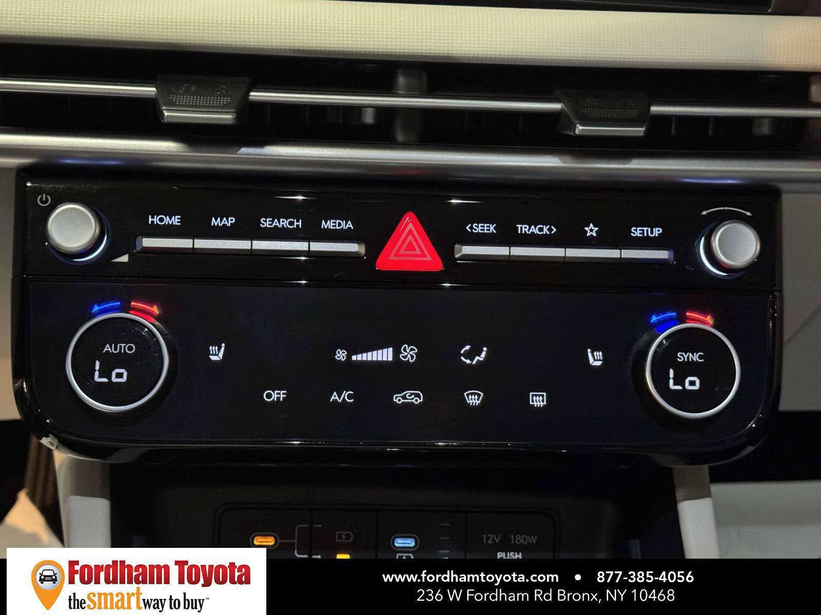 Used 2025 Hyundai Tucson SEL AWD/4WD image 29