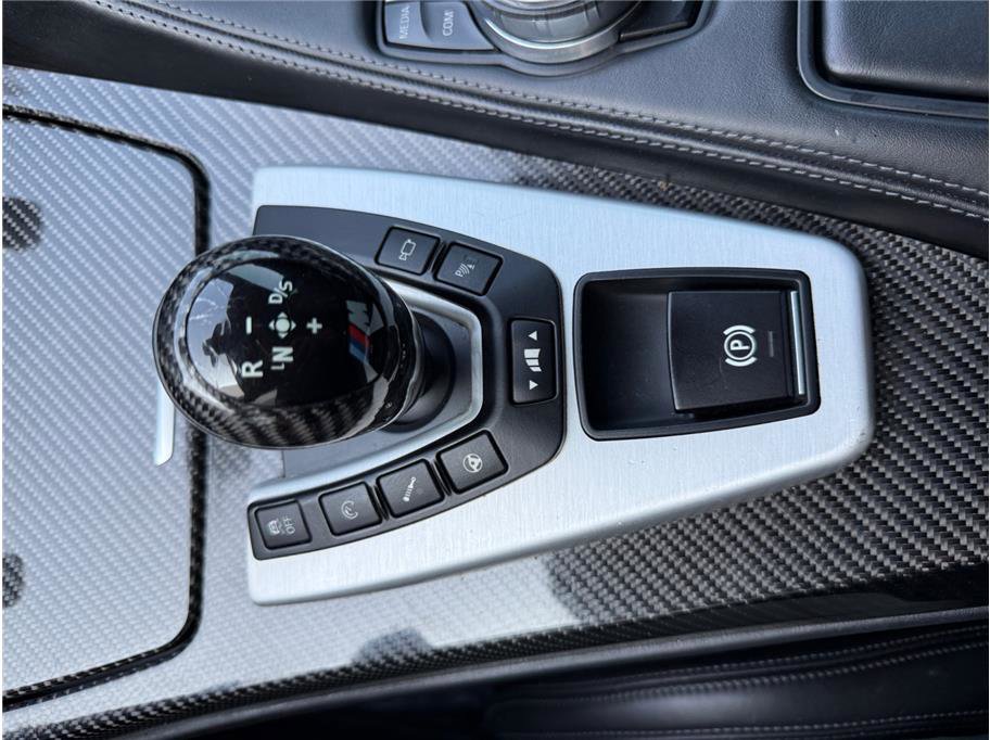 Used 2017 BMW M6 Gran Coupe image 24