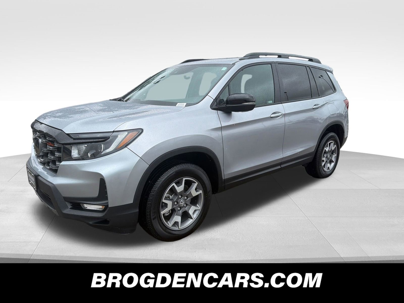 Certified 2023 Honda Passport TrailSport image 4