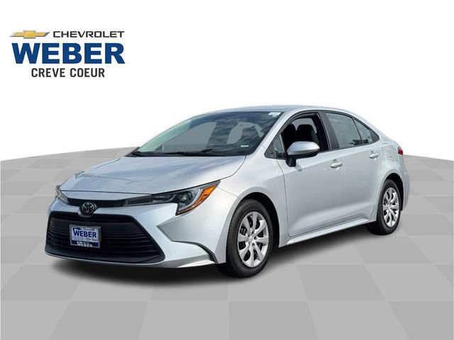 Used 2024 Toyota Corolla LE FWD image 1