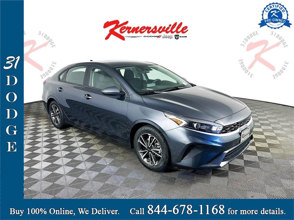 Used 2023 Kia Forte LXS image 1