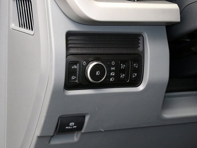 New 2026 Ford F250 XLT image 29