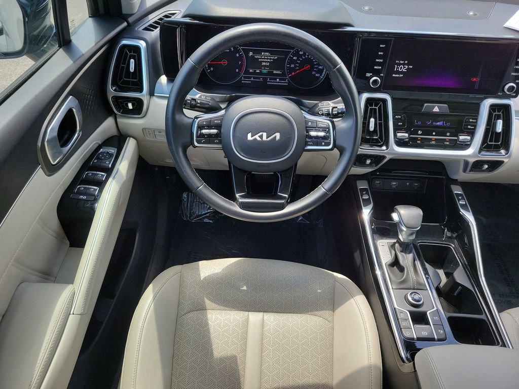 Used 2022 Kia Sorento SX FWD image 14