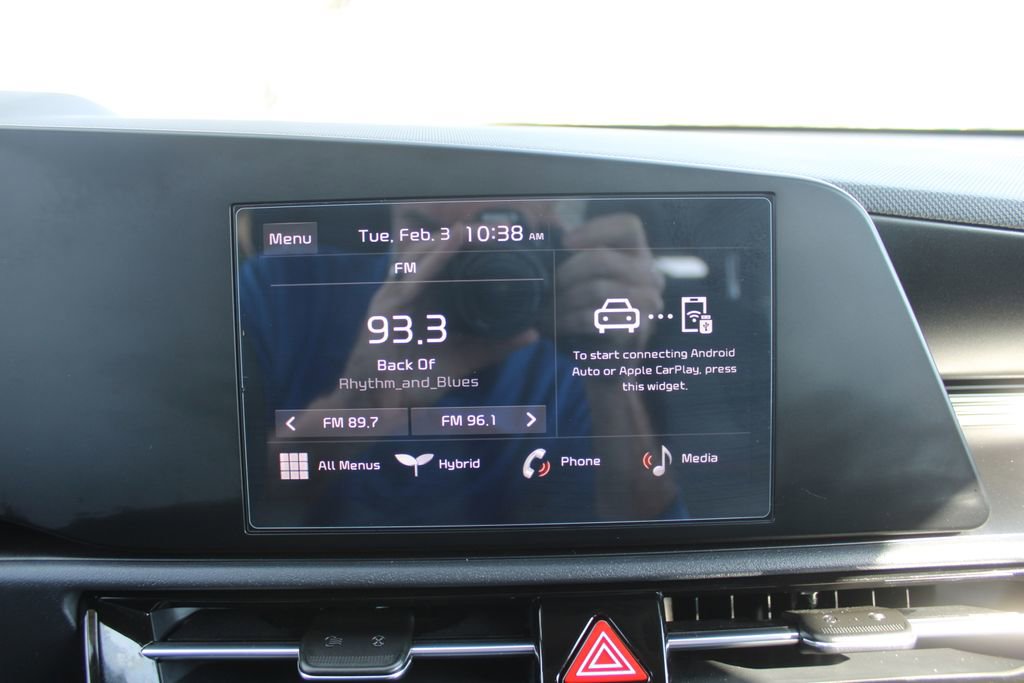 Used 2025 Kia Niro LX image 37