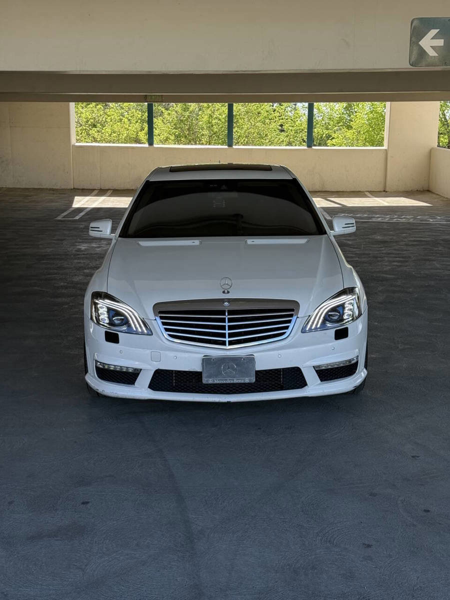 Used 2010 Mercedes-Benz S 400 image 3