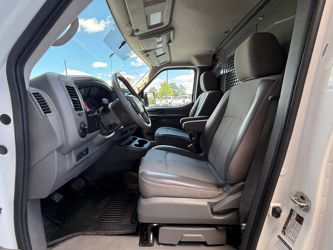 Used 2021 Nissan NV 2500 S RWD image 19