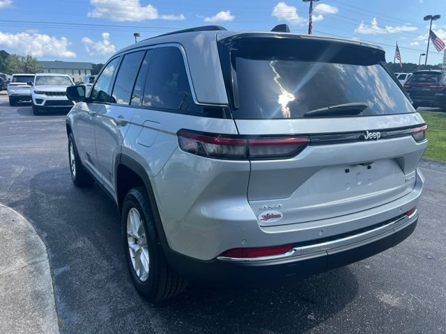 New 2026 Jeep Grand Cherokee Laredo X AWD/4WD image 22