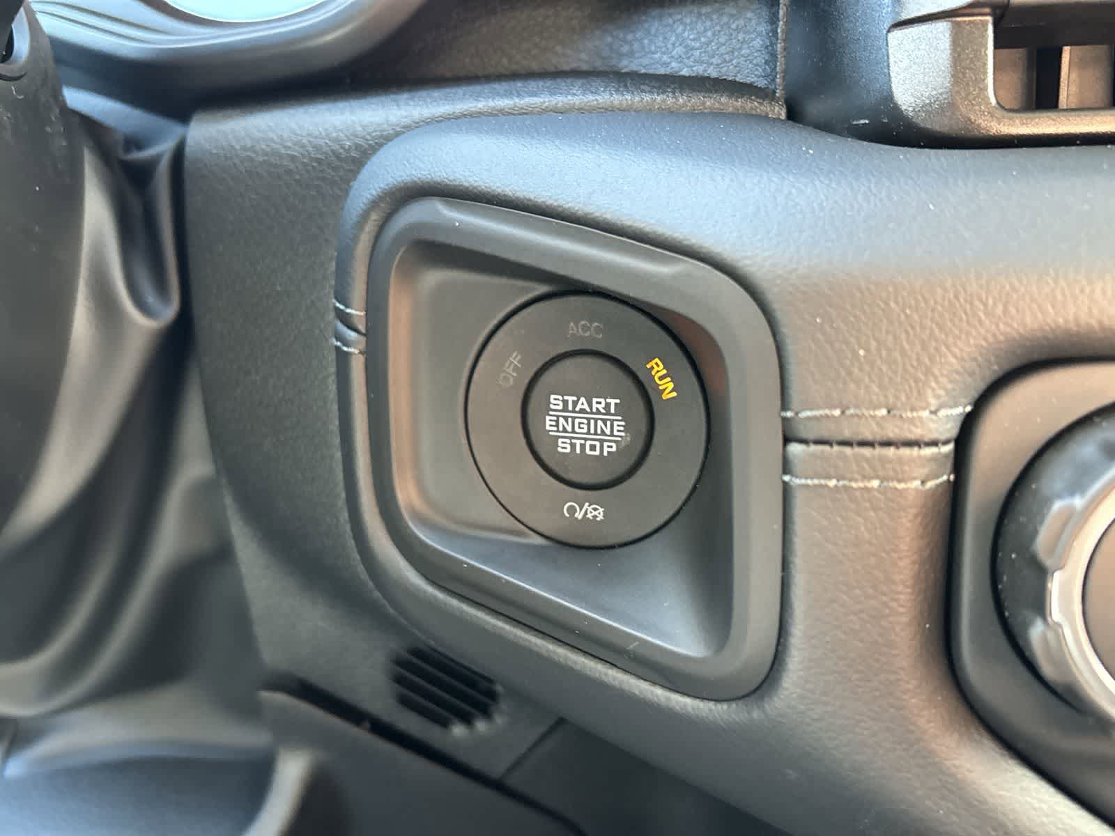 New 2026 Jeep Wrangler Unlimited Rubicon AWD/4WD image 26