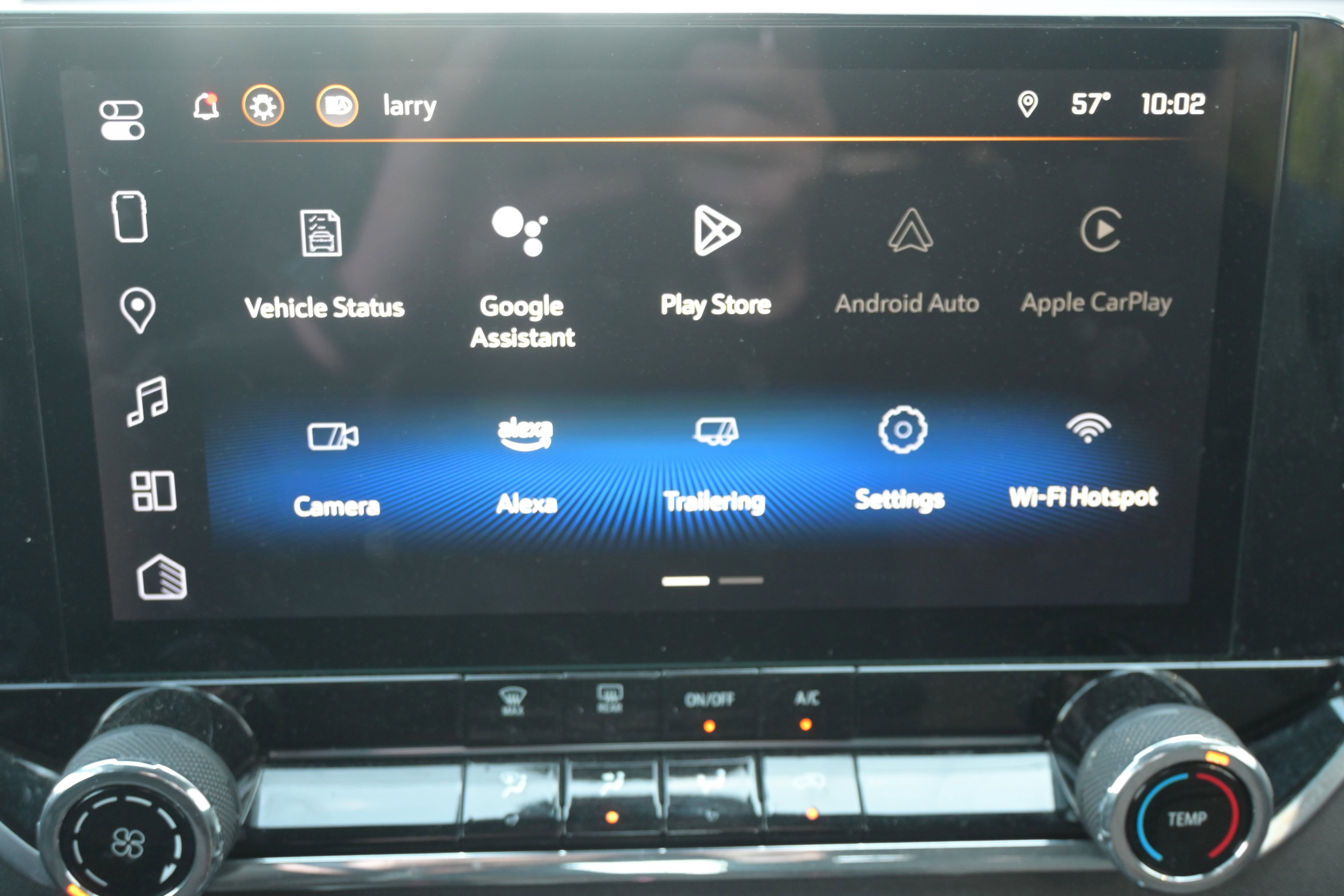Used 2023 Chevrolet Colorado Trail Boss w/ Technology Package AWD/4WD image 22