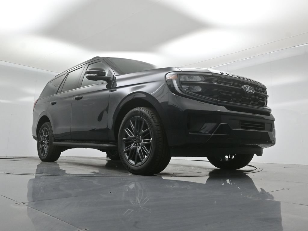 New 2026 Ford Expedition Platinum w/ Stealth Appearance Package AWD/4WD image 44
