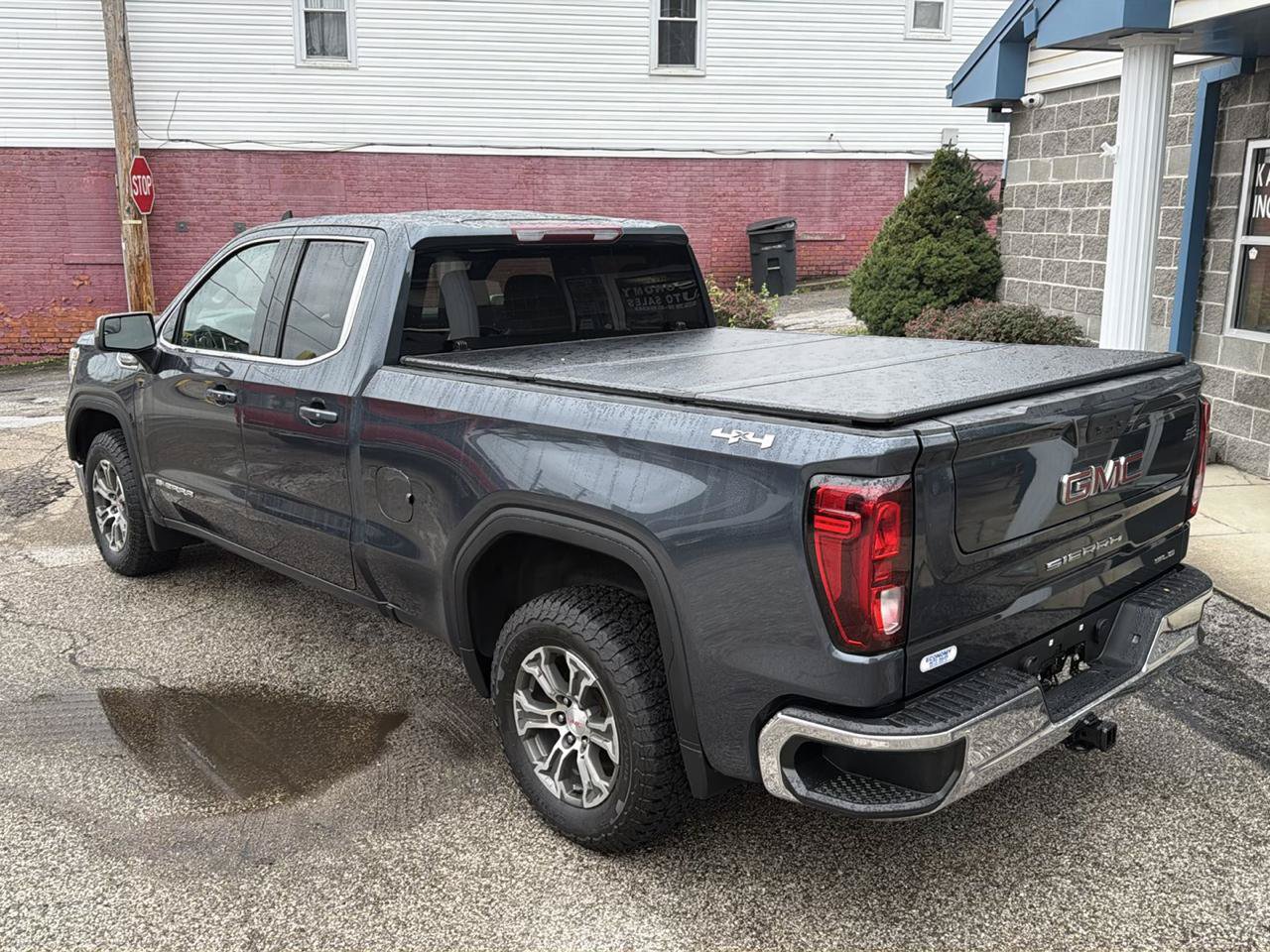 Used 2021 GMC Sierra 1500 SLE AWD/4WD image 13