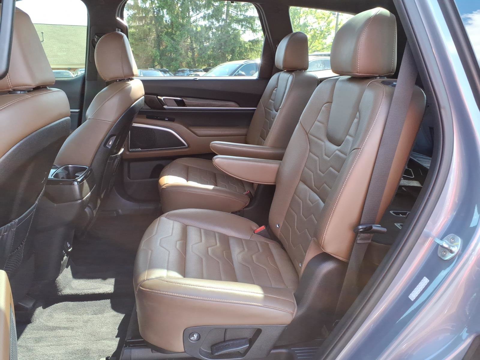 Used 2022 Kia Telluride SX w/ SX Prestige Package AWD/4WD image 25