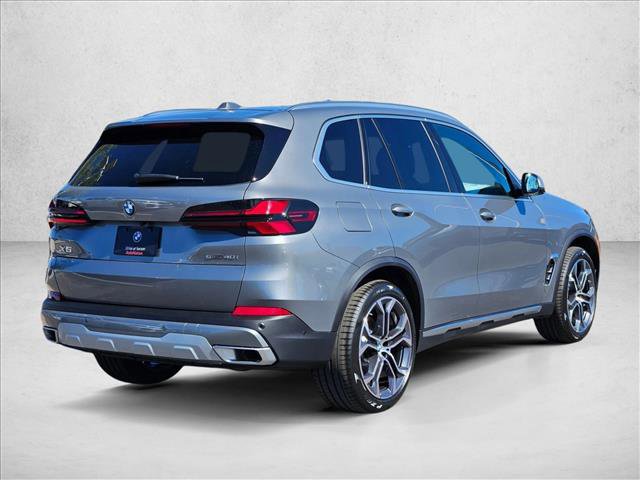 New 2026 BMW X5 sDrive40i w/ Climate Comfort Package image 2