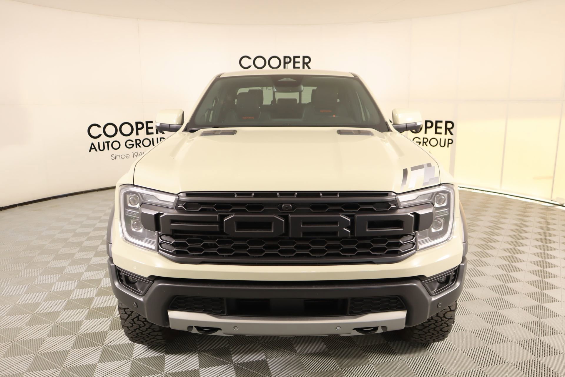 Used 2025 Ford Ranger Raptor AWD/4WD image 9