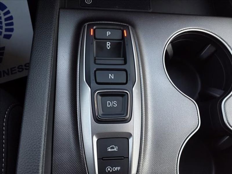 Used 2025 Honda Ridgeline Sport+ image 12