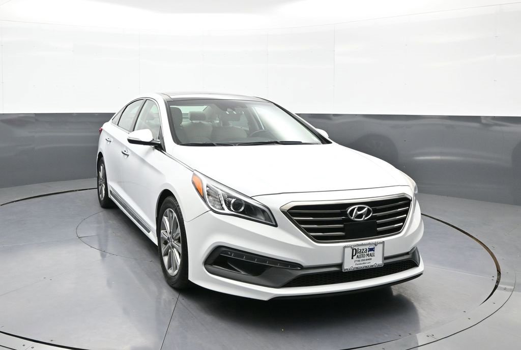 Used 2016 Hyundai Sonata Limited w/ Option Group 04 image 3