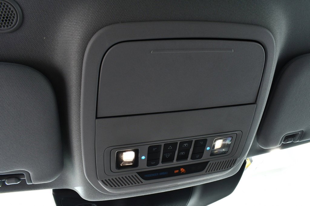 Used 2022 Ford Explorer XLT w/ Equipment Group 202A image 35