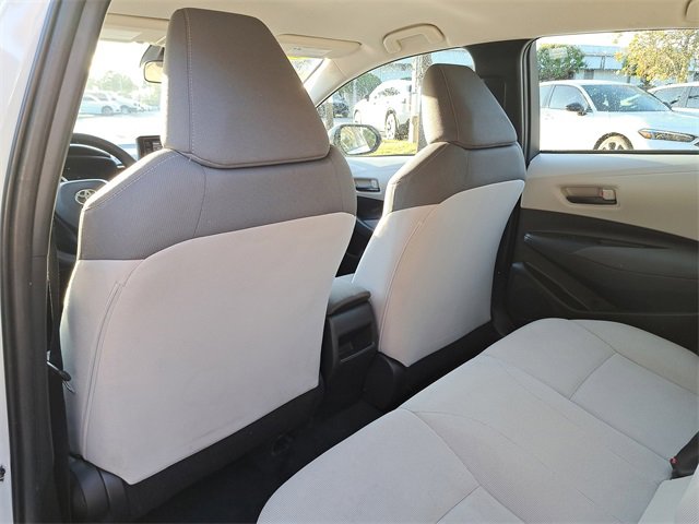Used 2022 Toyota Corolla LE image 11