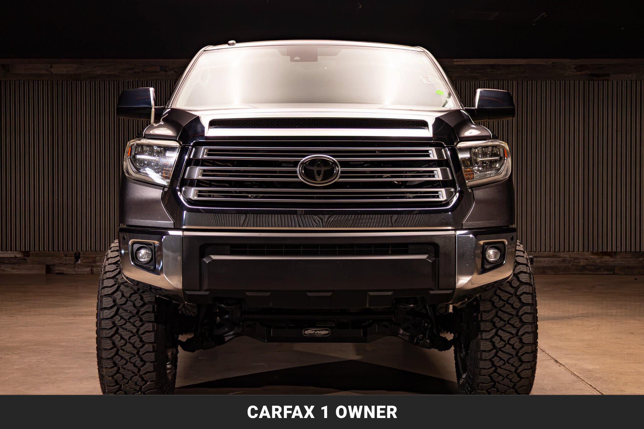 Used 2018 Toyota Tundra Limited w/ Limited Premium Package AWD/4WD image 3