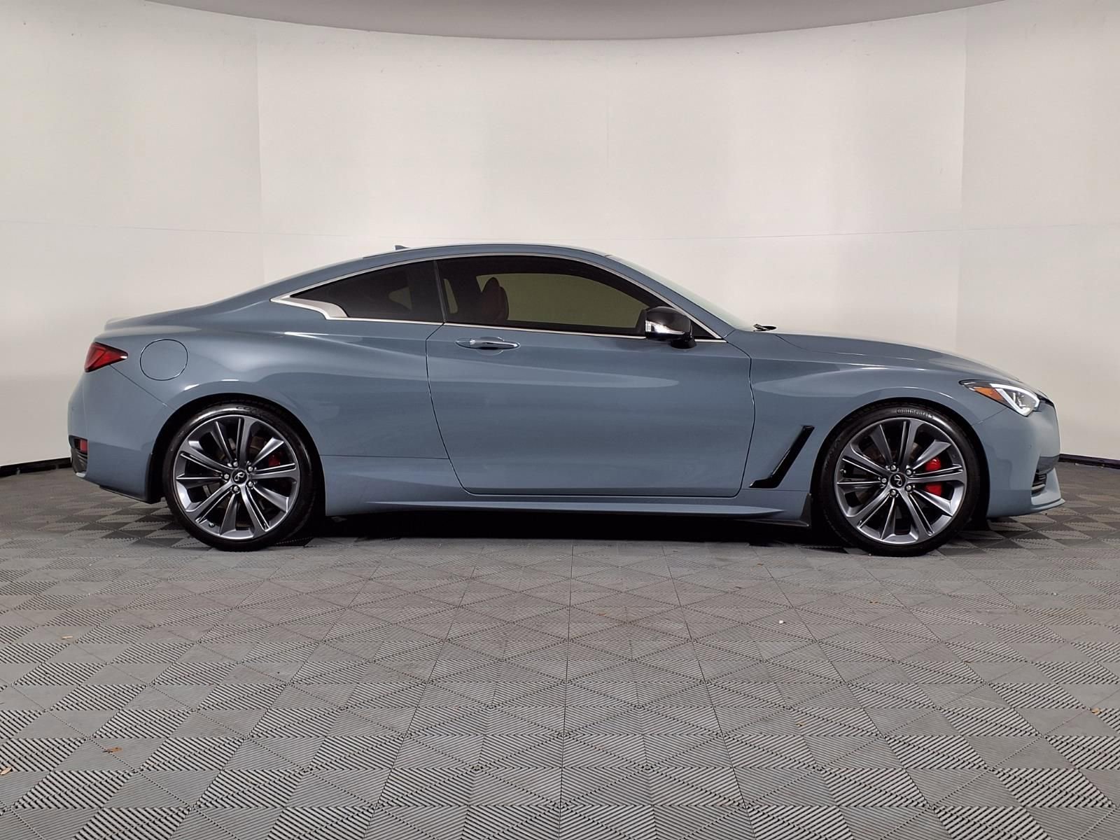 Used 2022 INFINITI Q60 Red Sport 400 w/ Proactive Package image 28