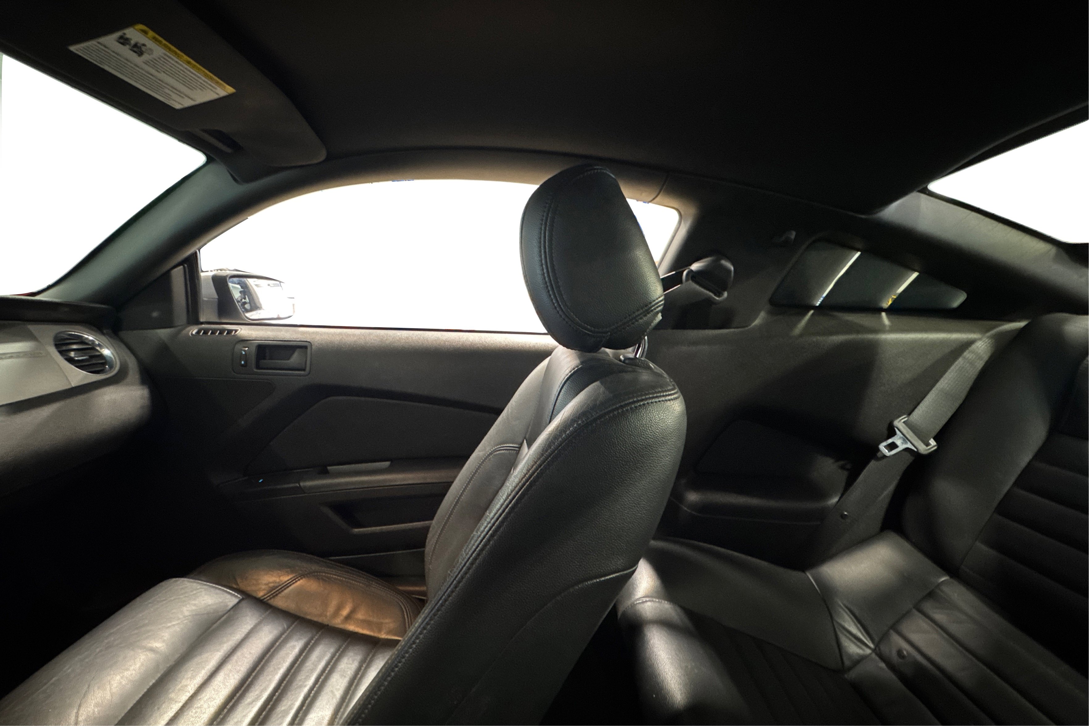 Used 2013 Ford Mustang GT image 36