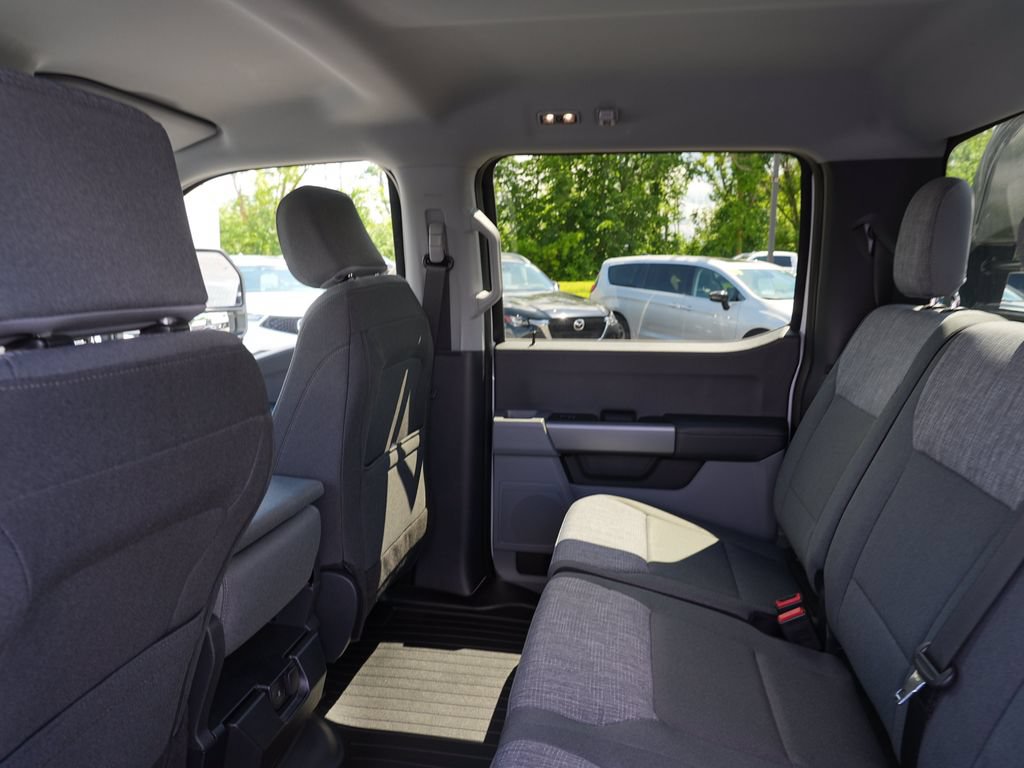 Used 2025 Ford F550 4x4 Crew Cab image 20