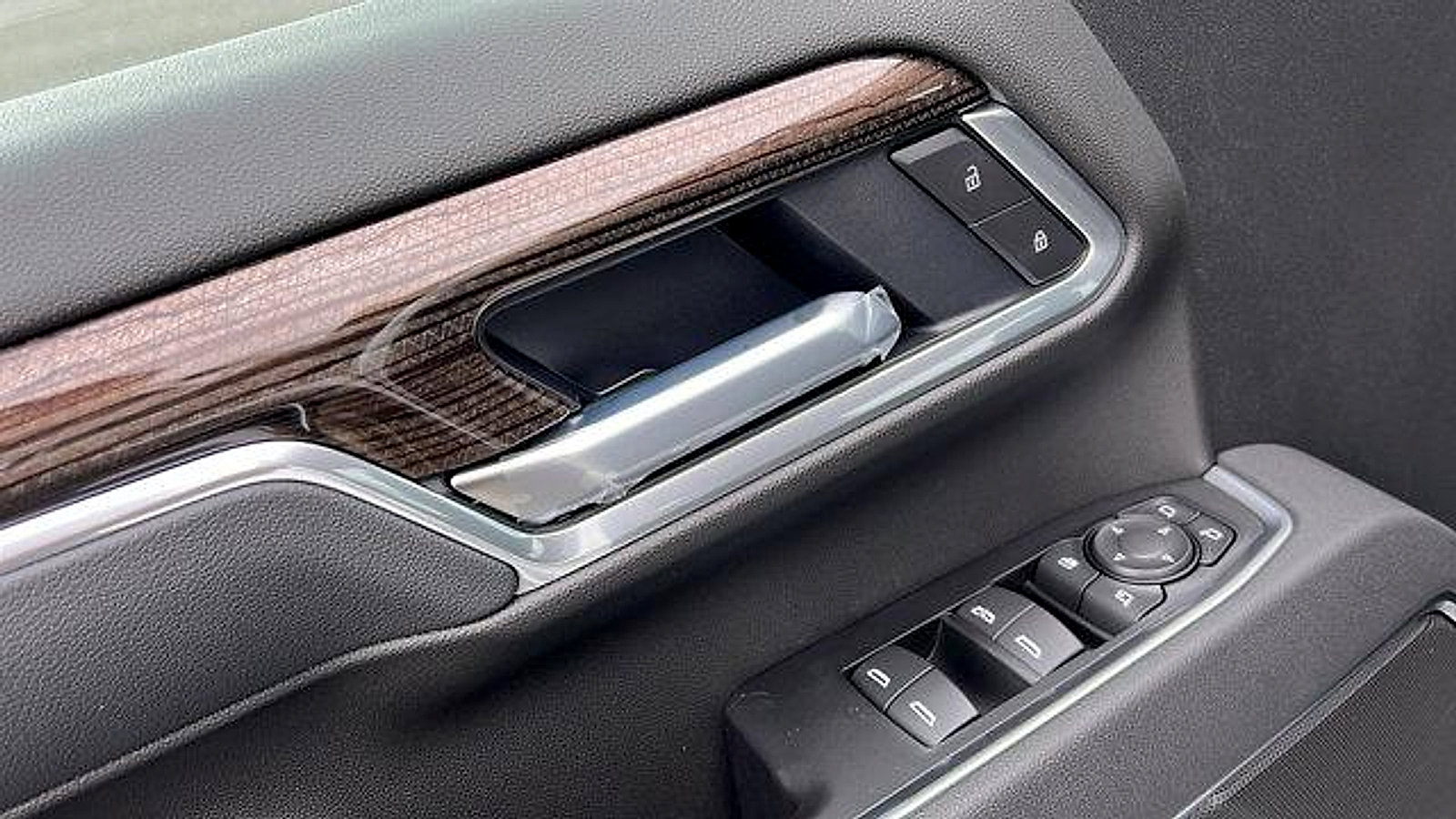 New 2026 Chevrolet Silverado 2500 LT w/ All Star Edition image 19