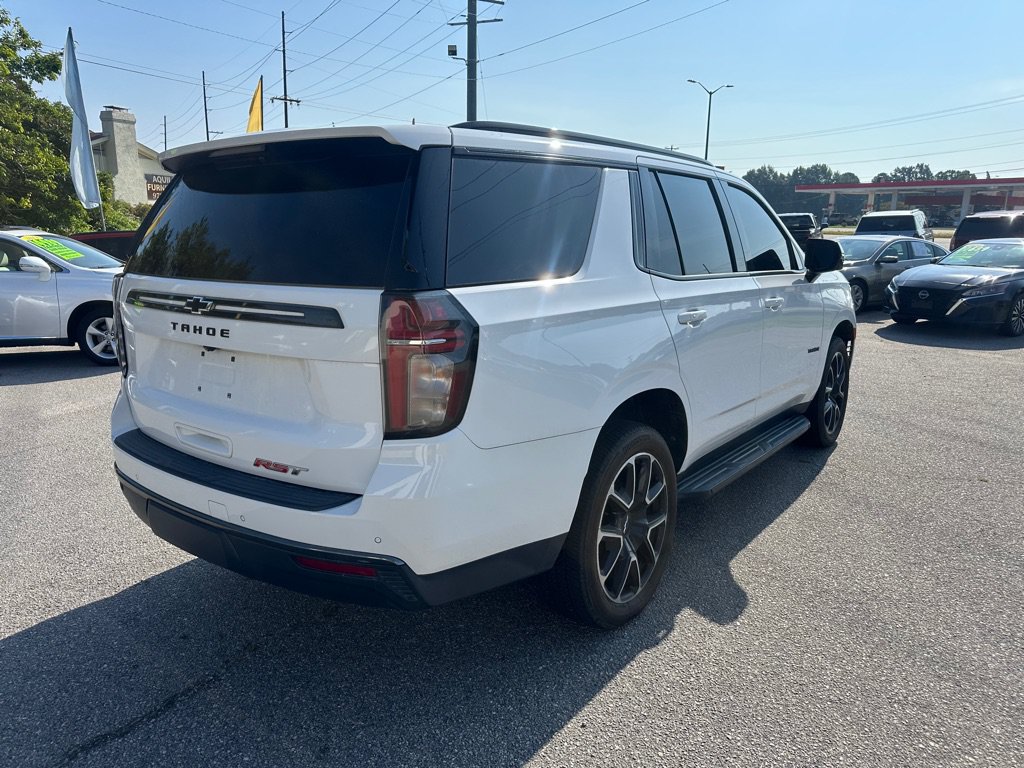 Used 2022 Chevrolet Tahoe RST w/ Luxury Package RWD image 5