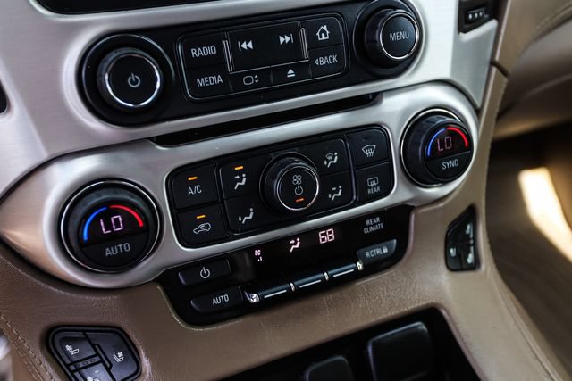 Used 2019 GMC Yukon SLT w/ Open Road Package AWD/4WD image 17