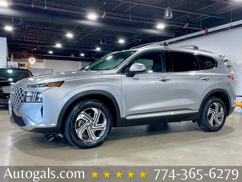 Used 2022 Hyundai Santa Fe SEL w/ Convenience Package image 1