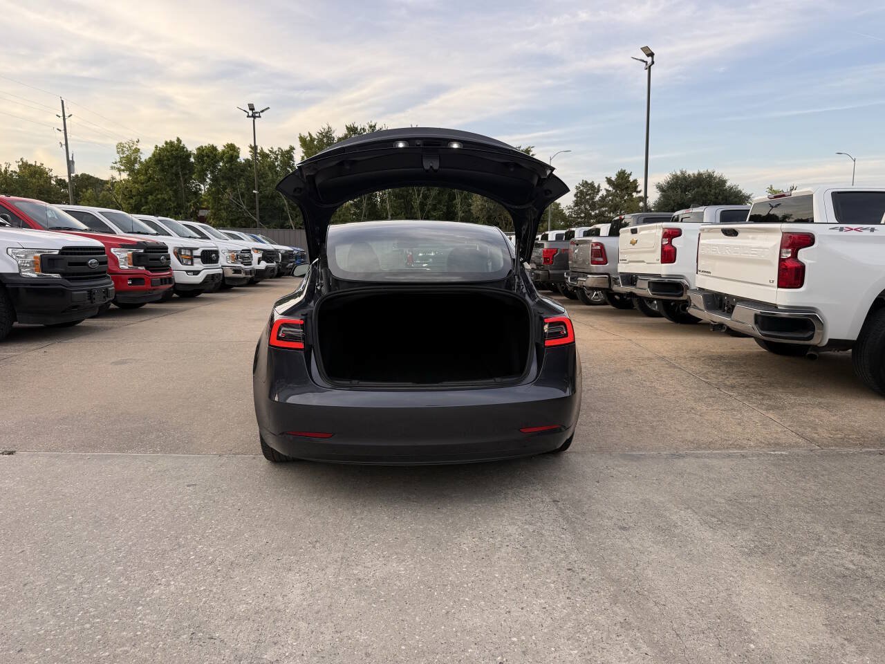 Used 2023 Tesla Model 3 Standard Range RWD image 33