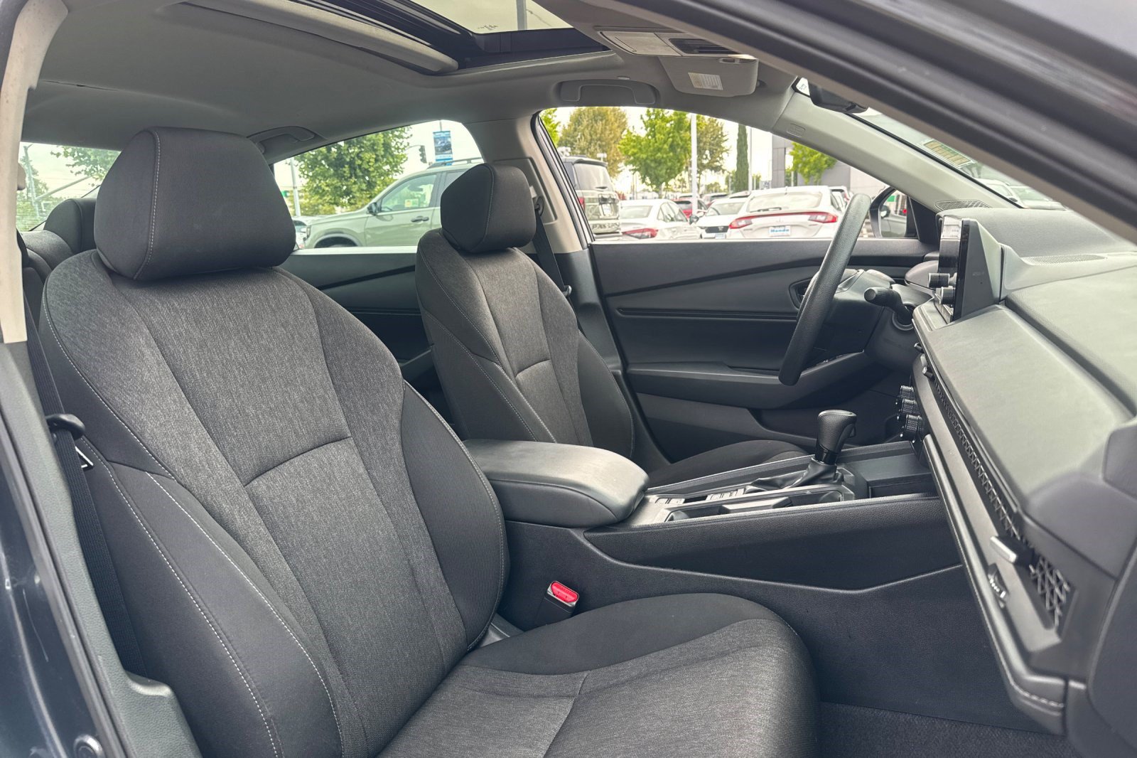 Used 2025 Honda Accord SE image 26