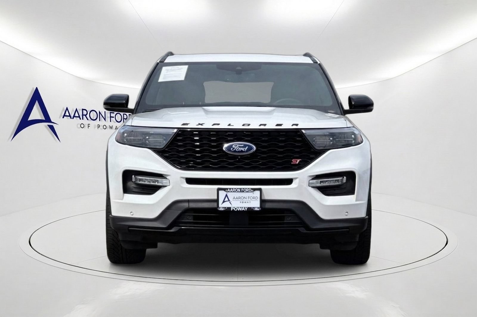 Used 2022 Ford Explorer ST w/ Equipment Group 401A RWD image 9