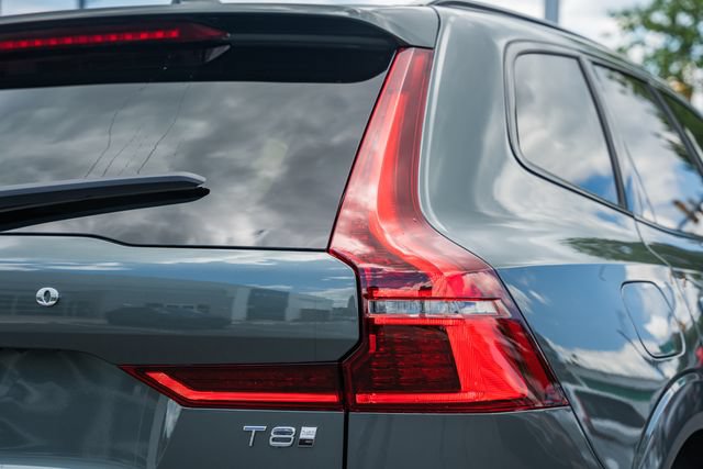 New 2026 Volvo XC60 T8 Plus w/ Climate Package AWD/4WD image 7
