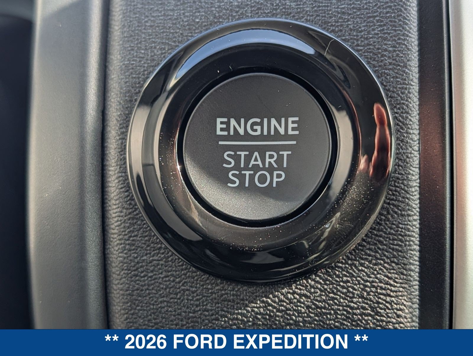 New 2026 Ford Expedition Active RWD image 37