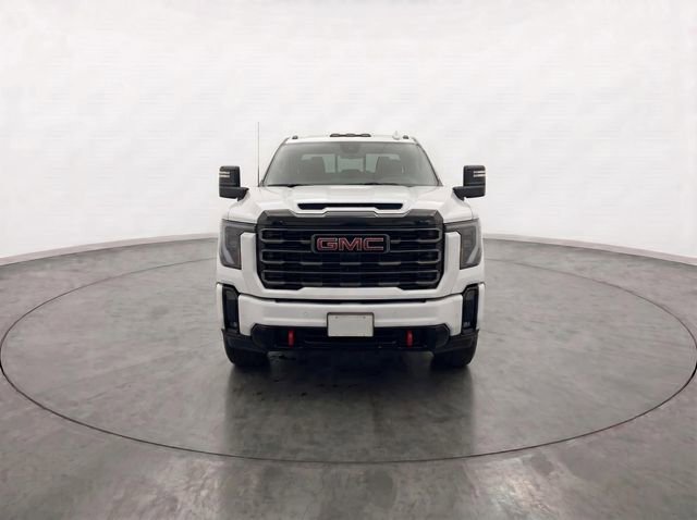 Used 2024 GMC Sierra 2500 AT4 w/ AT4 Premium Plus Package AWD/4WD image 5