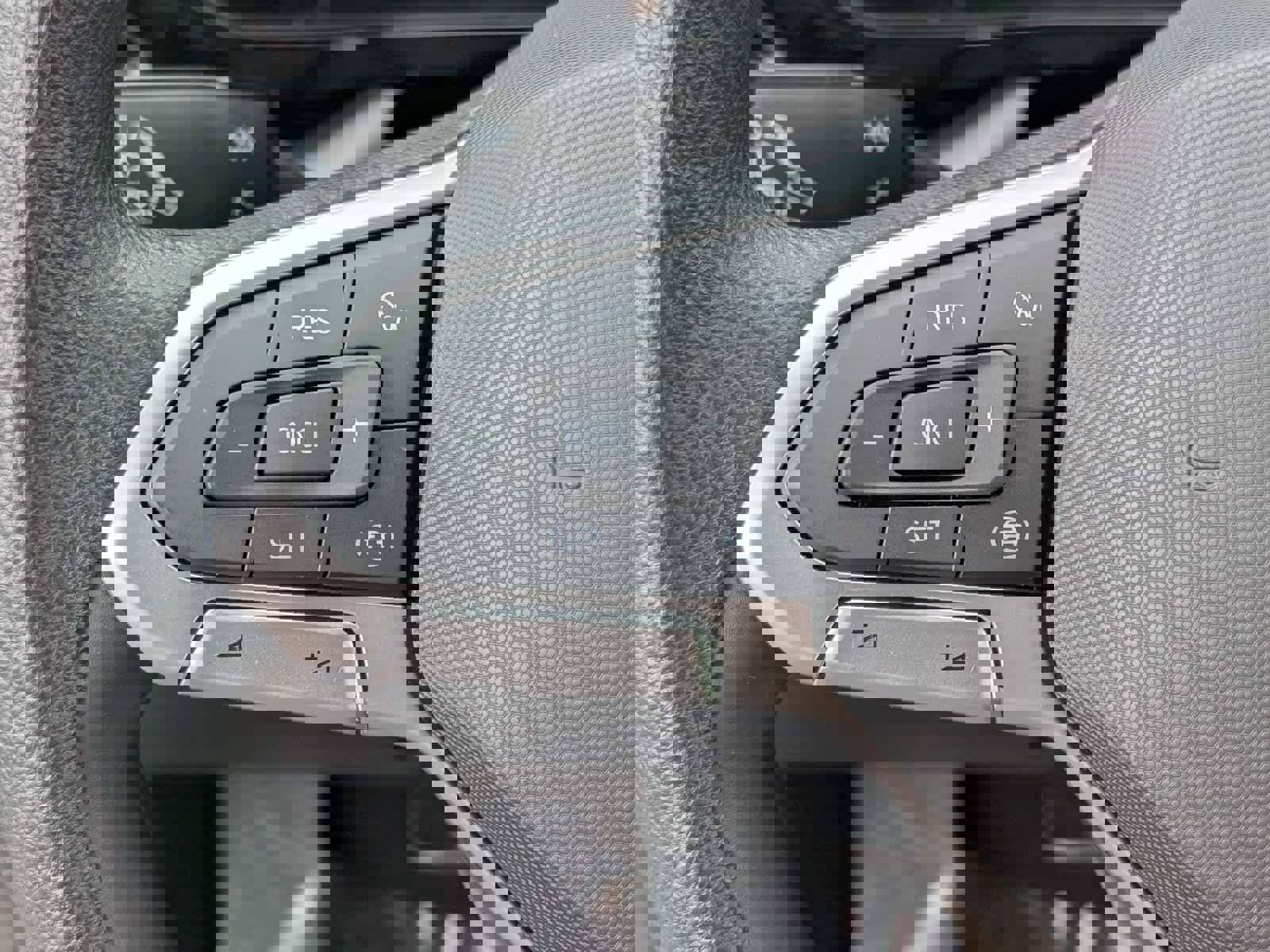 Used 2022 Volkswagen Taos S image 17