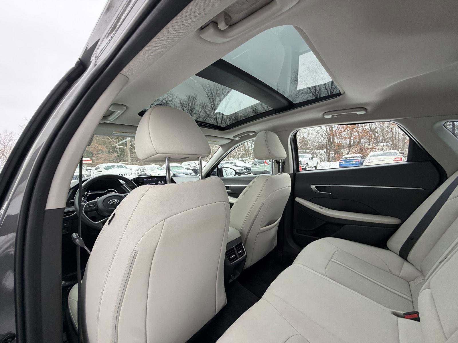 Used 2022 Hyundai Sonata SEL w/ Convenience Package image 20