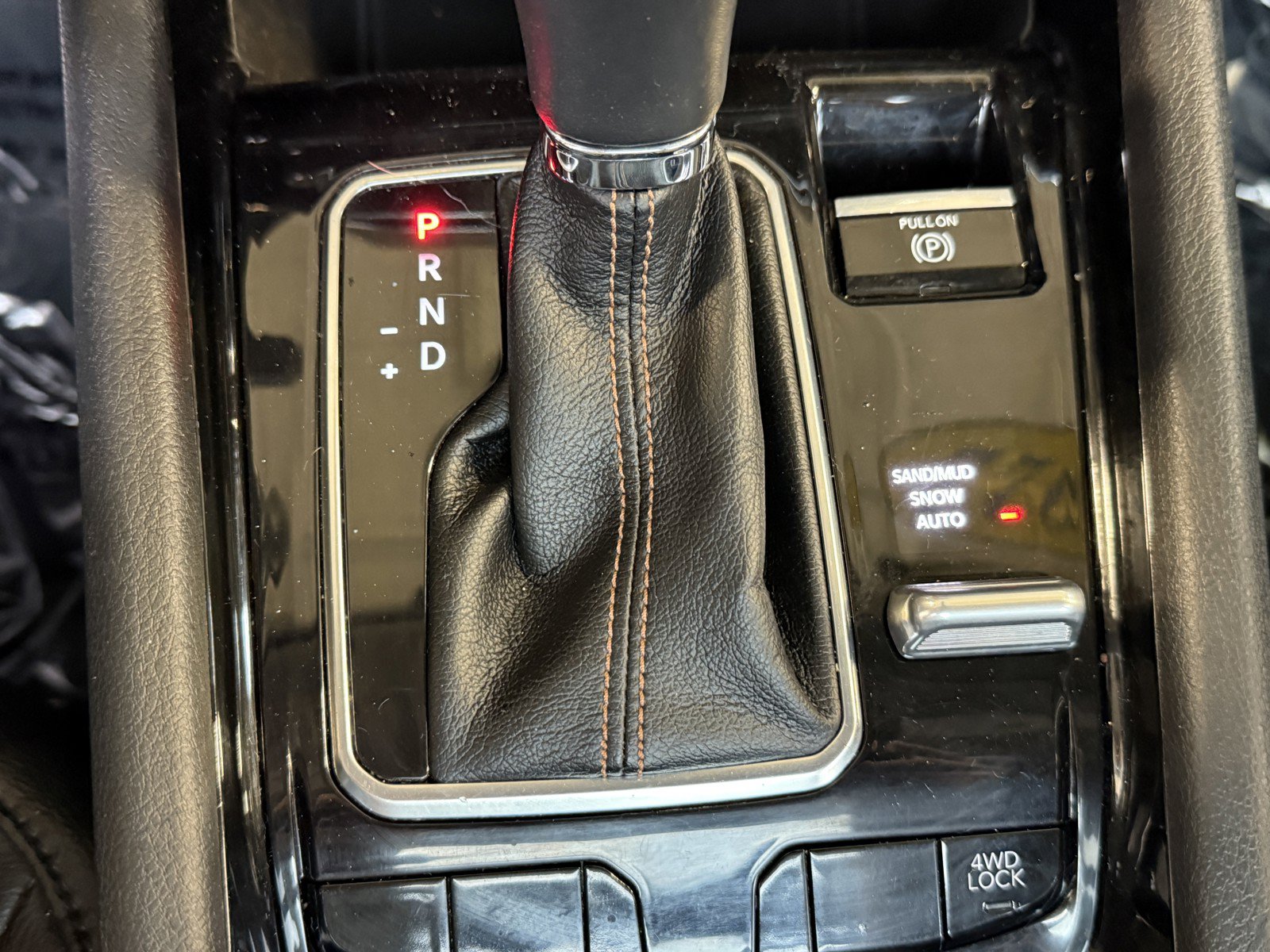 Used 2022 Jeep Compass Limited w/ Sun and Sound Group AWD/4WD image 15