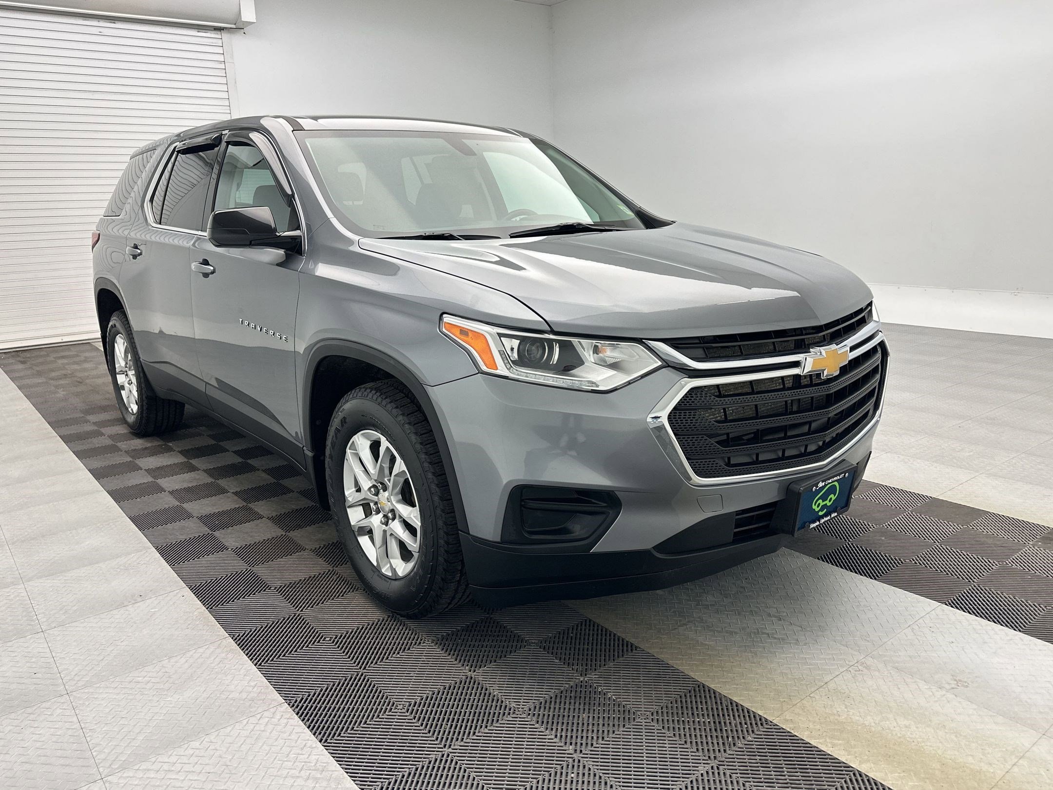 Certified 2020 Chevrolet Traverse LS w/ LPO, Floor Liner Package image 7