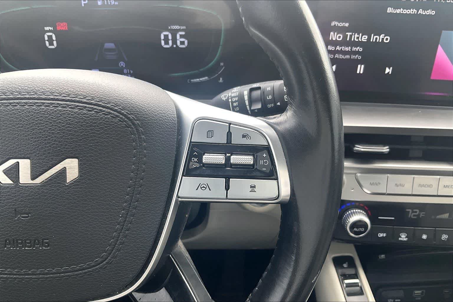 Used 2023 Kia Telluride S FWD image 23
